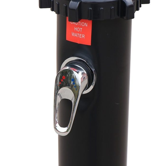 Ducha de exterior para jardín/piscina 18L con tubo curvo solar – Agua fría y caliente - Imagen 4